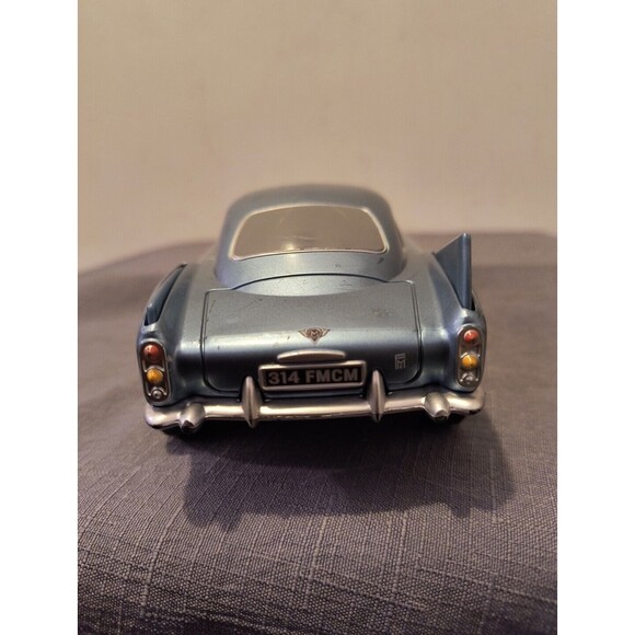 Mattel Disney Pixar Car Finn McMissile 1:55 Diecast Toy - Picture 6 of 12